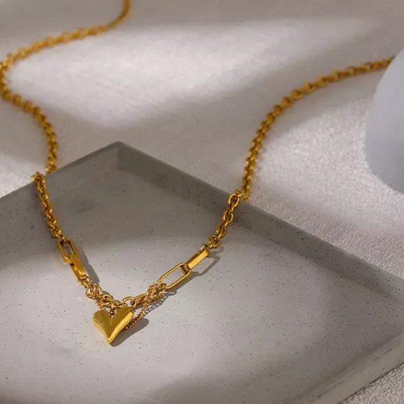 💛Gold plated heart romantic necklace - Picture 4 of 6